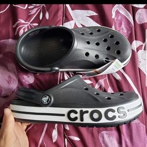 Black Crocs
